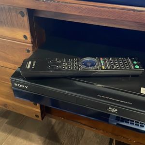 Sony Blu-Ray Disc Player Remote BDP-S300 HDMI 1080p